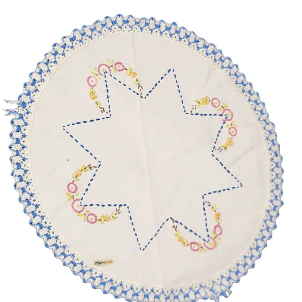 VTG TABLE RUNNER COTTAGE ROUND EMBROIDERED DRESSER SCARF ESTATE GRANDMA